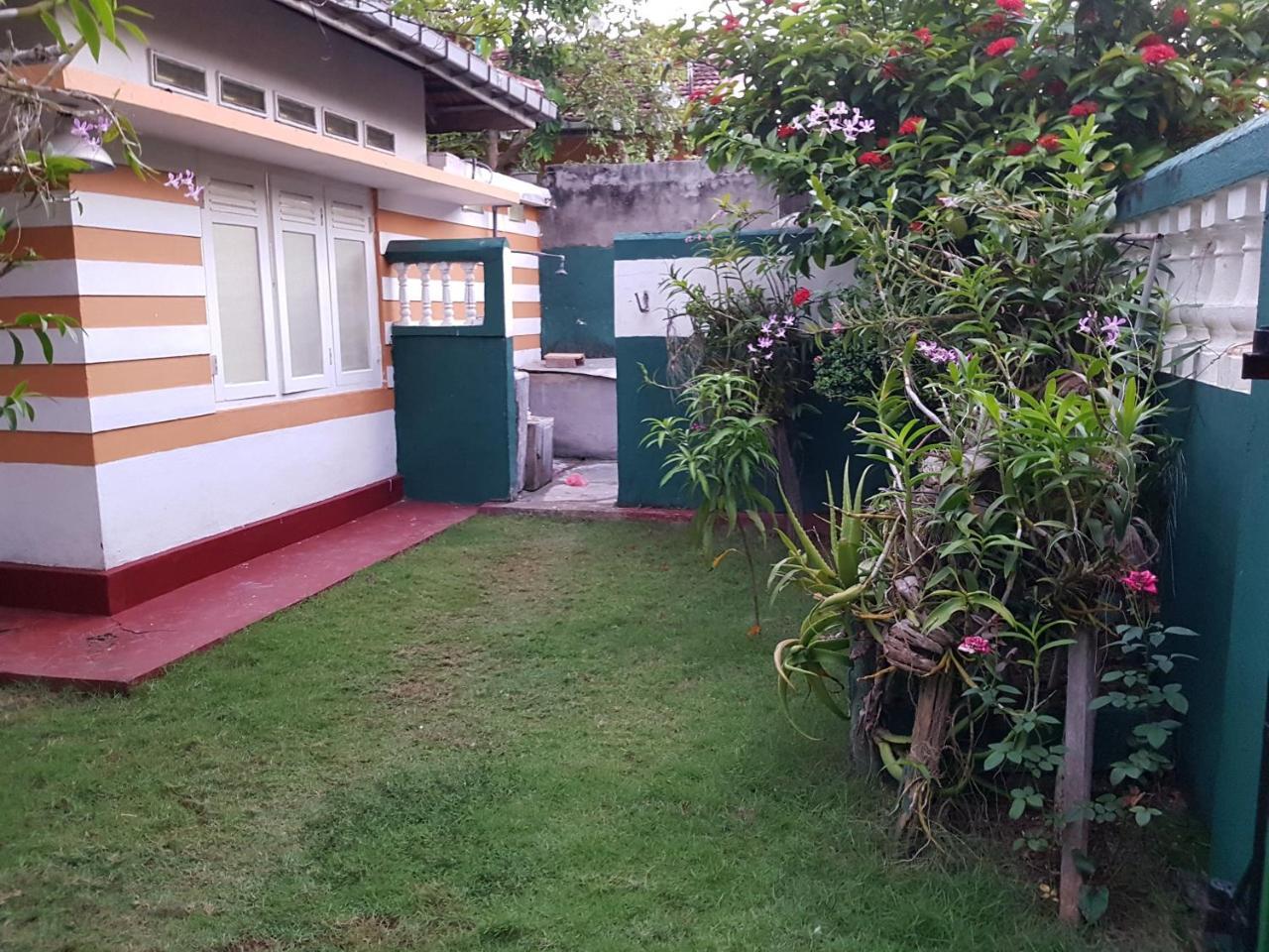 Lotus Villa Bentota Eksteriør bilde